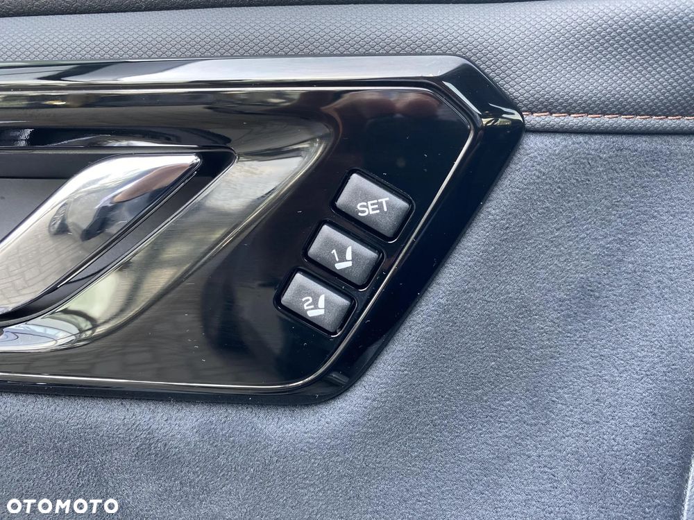 Subaru Forester 2.0i-L Platinum (EyeSight) Lineartronic - 20