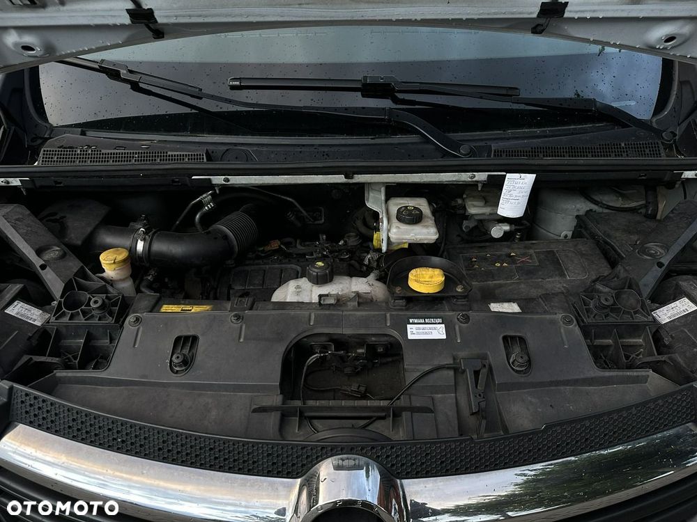 Opel Vivaro - 32
