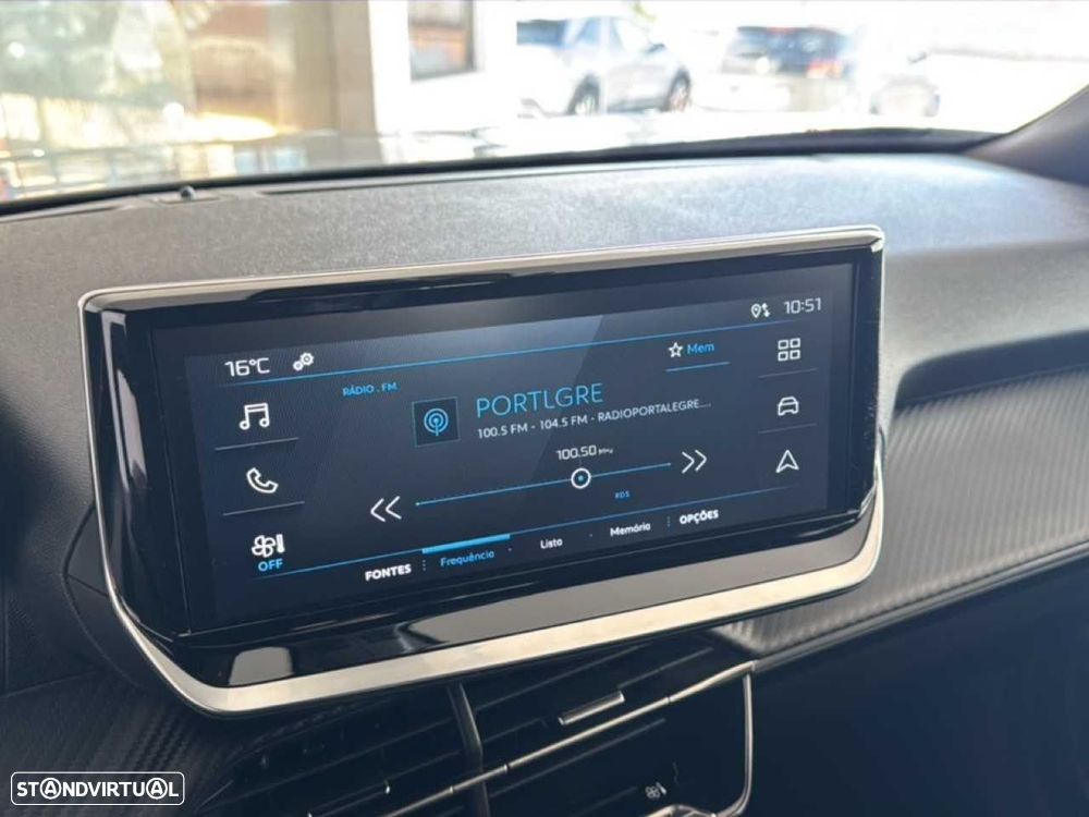 Peugeot 2008 1.2 PureTech Style - 18