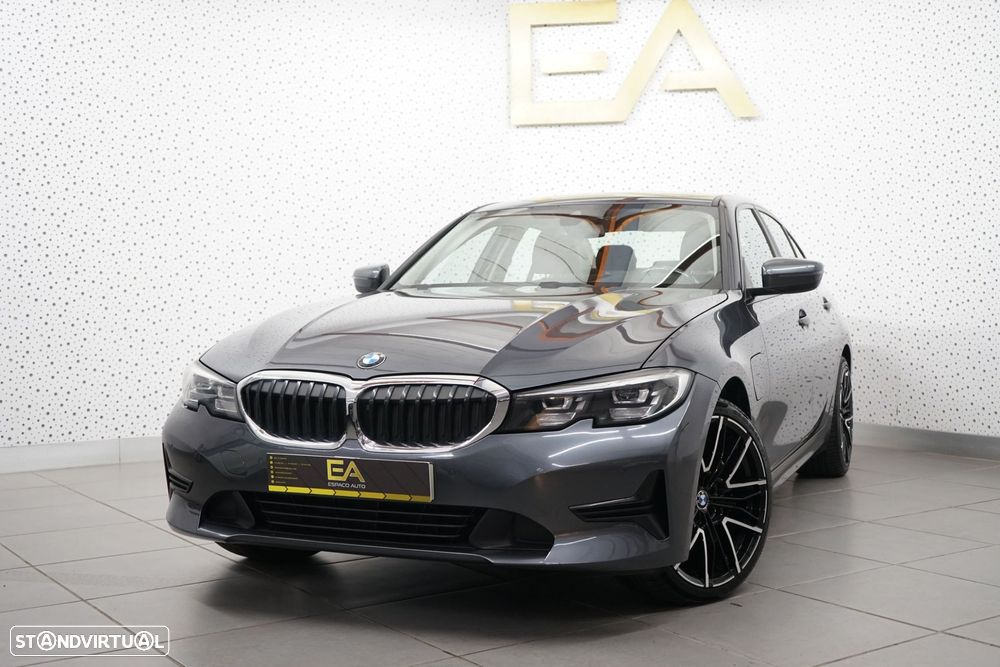 BMW 330 e Aut. Sport Line - 3