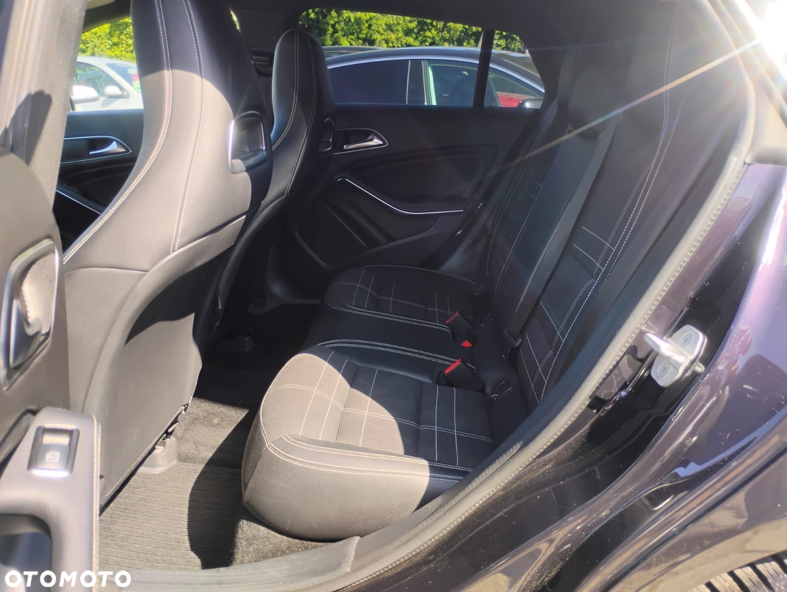 Mercedes-Benz CLA Shooting Brake 200 (CDI) d 7G-DCT Urban - 14