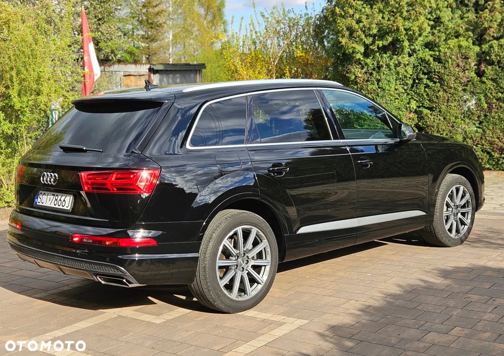 Audi Q7 - 4