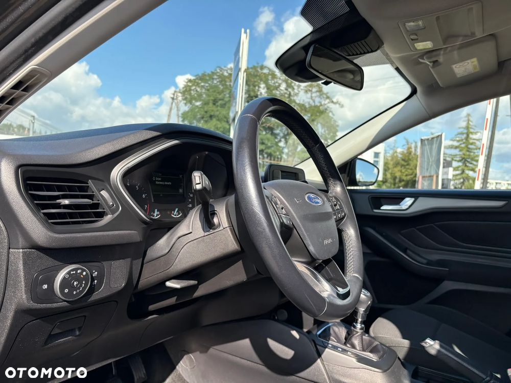 Ford Focus 1.0 EcoBoost Trend ASS - 10