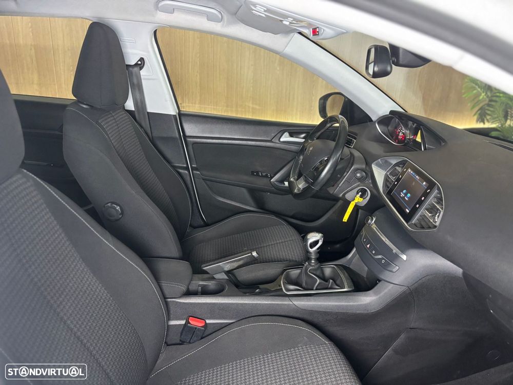 Peugeot 308 1.5 BlueHDi Style - 8