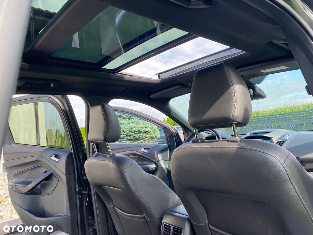 Ford Kuga 1.5 EcoBoost 2x4 ST-Line - 37
