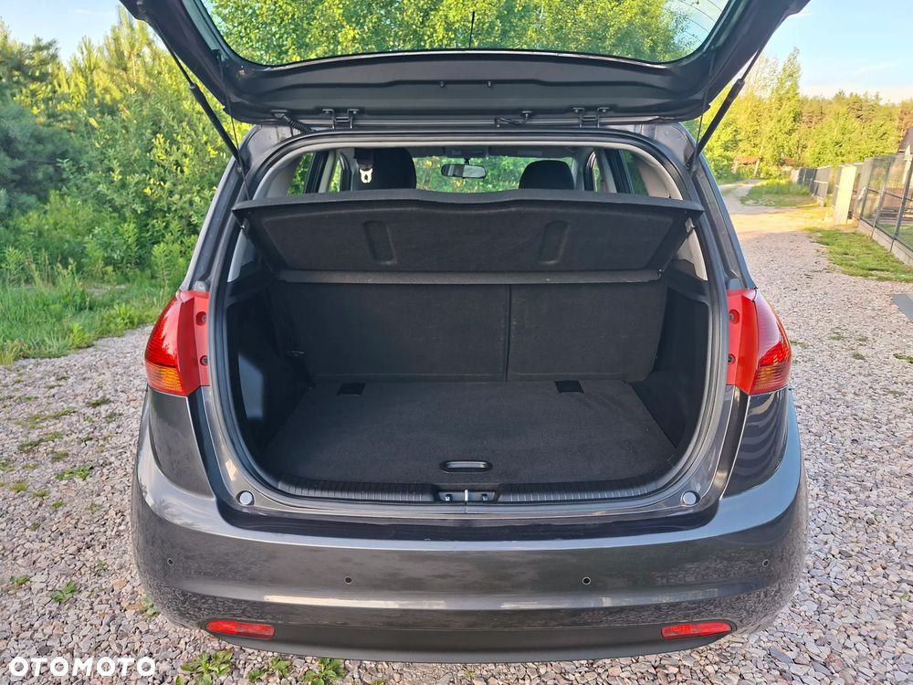 Kia Venga 1.6 CVVT Platinum Edition - 12