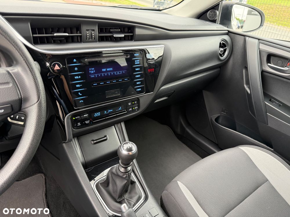 Toyota Auris 1.33 VVT-i Active - 34