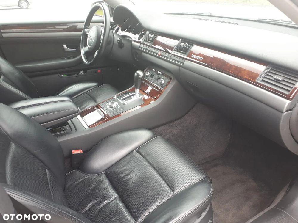 Audi A8 3.7 Quattro - 18