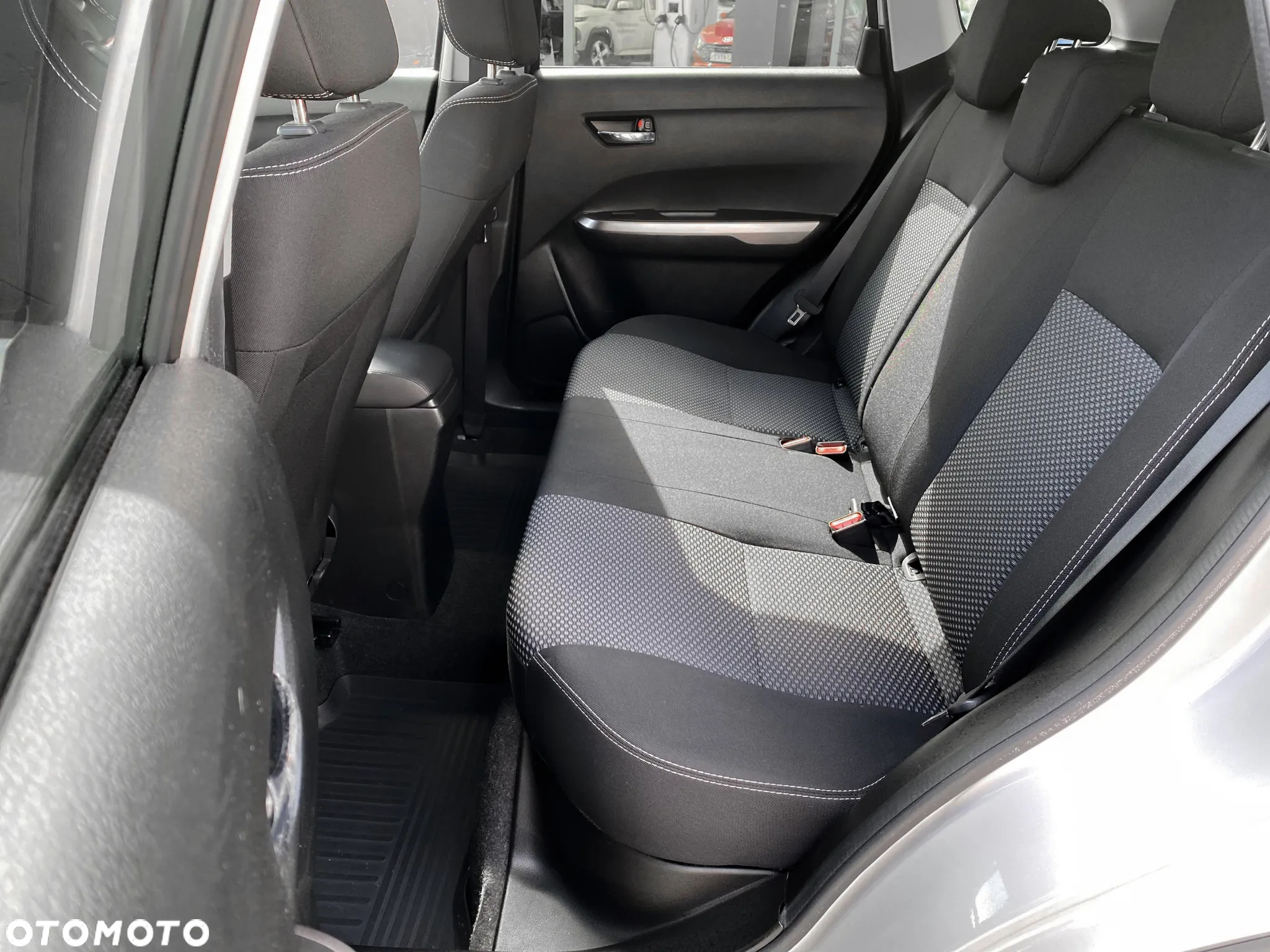 Suzuki Vitara 1.0 Boosterjet Premium 2WD - 15