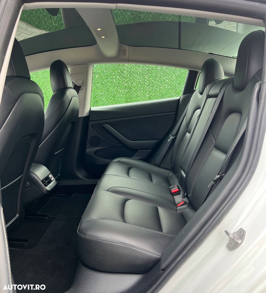 Tesla Model 3 Standard Reichweite Plus Hinterradantrieb - 17