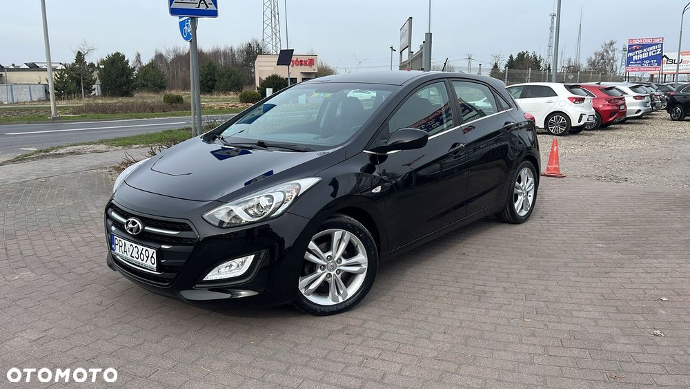 Hyundai i30 blue 1.6 GDI Style - 1