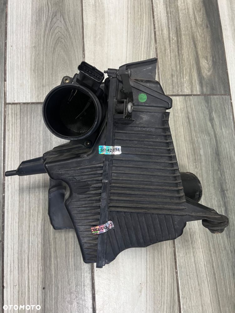 obudowa filtra powietrza Renault megane II