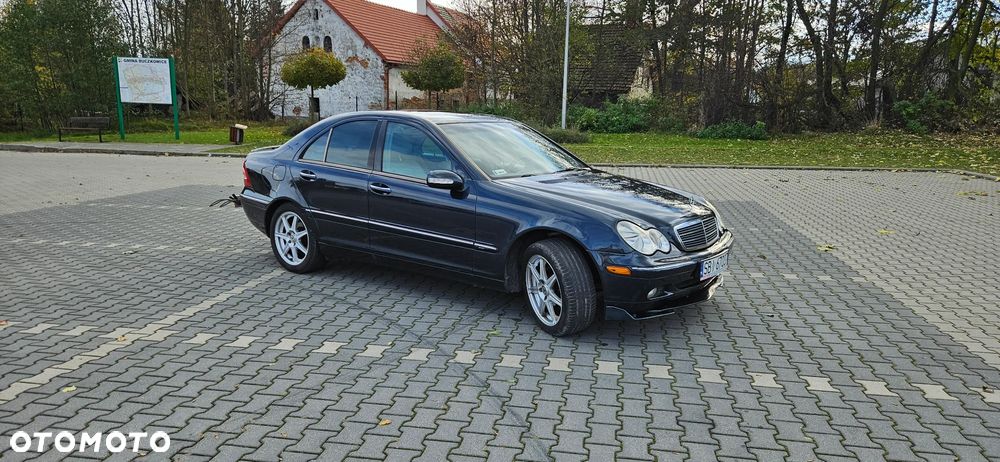 Mercedes-Benz Klasa C - 12