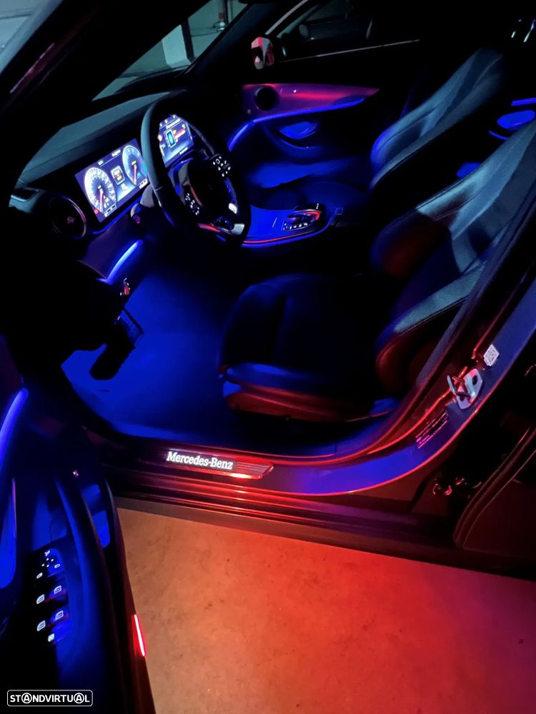 Mercedes-Benz E 300 de AMG Line - 13