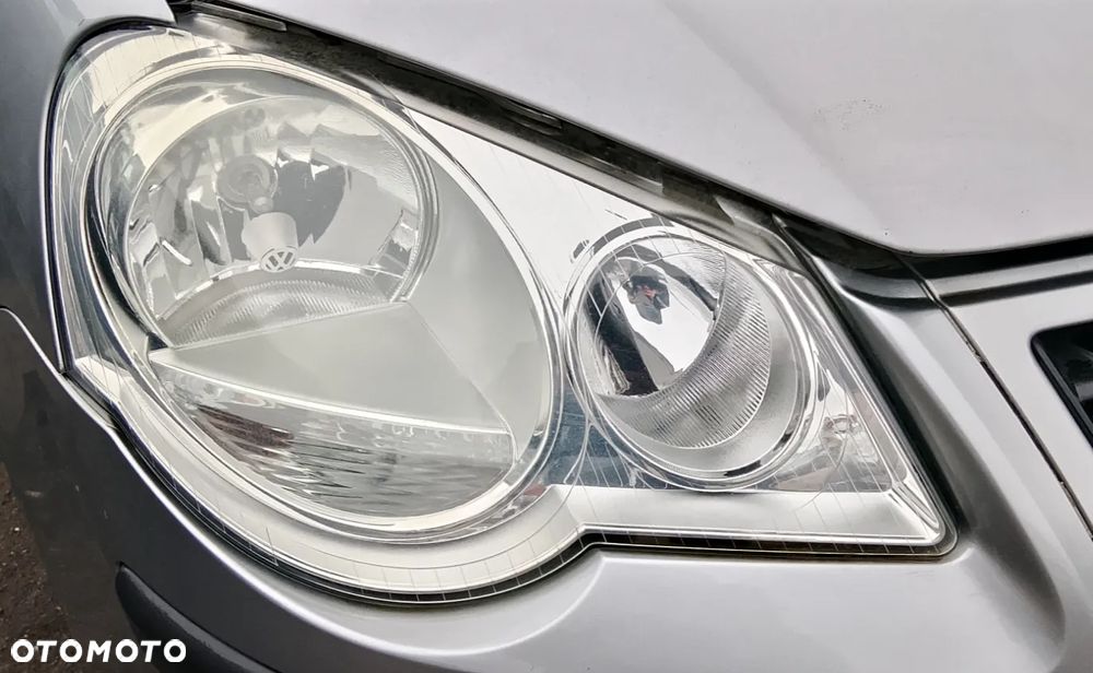 POLO 9N3 LAMPA PRAWA - 1