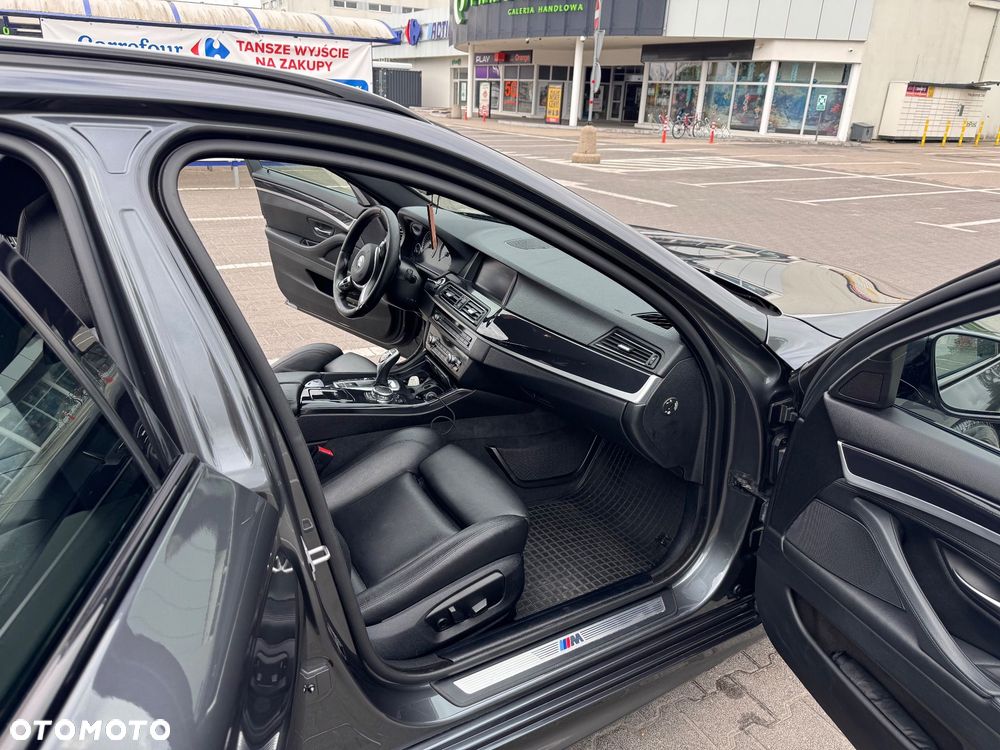 BMW Seria 5 530d xDrive Modern Line - 16