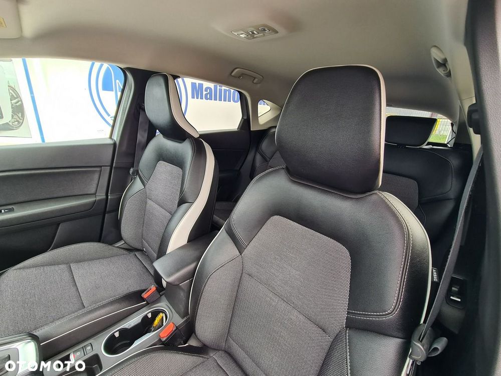 Renault Captur 1.3 TCe mHEV Intens EDC - 24