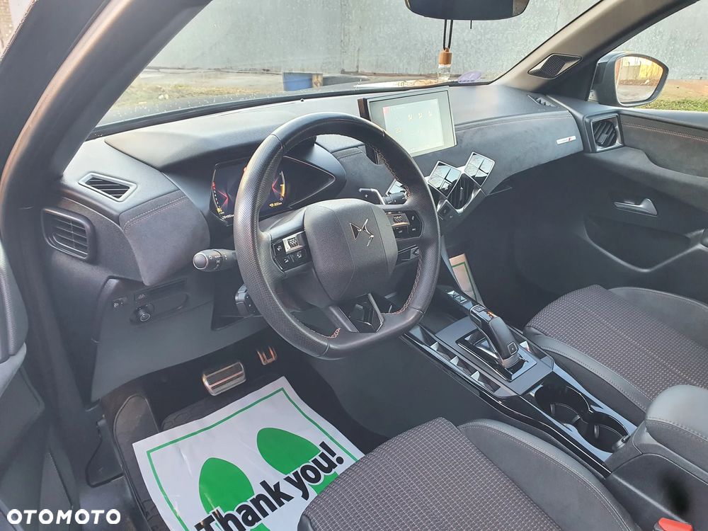 DS Automobiles DS 3 Crossback 1.2 PureTech Performance Line + - 11
