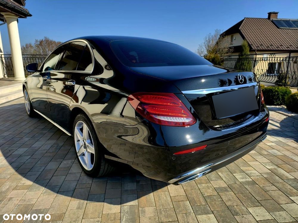 Mercedes-Benz Klasa E 220 d 9G-TRONIC - 5