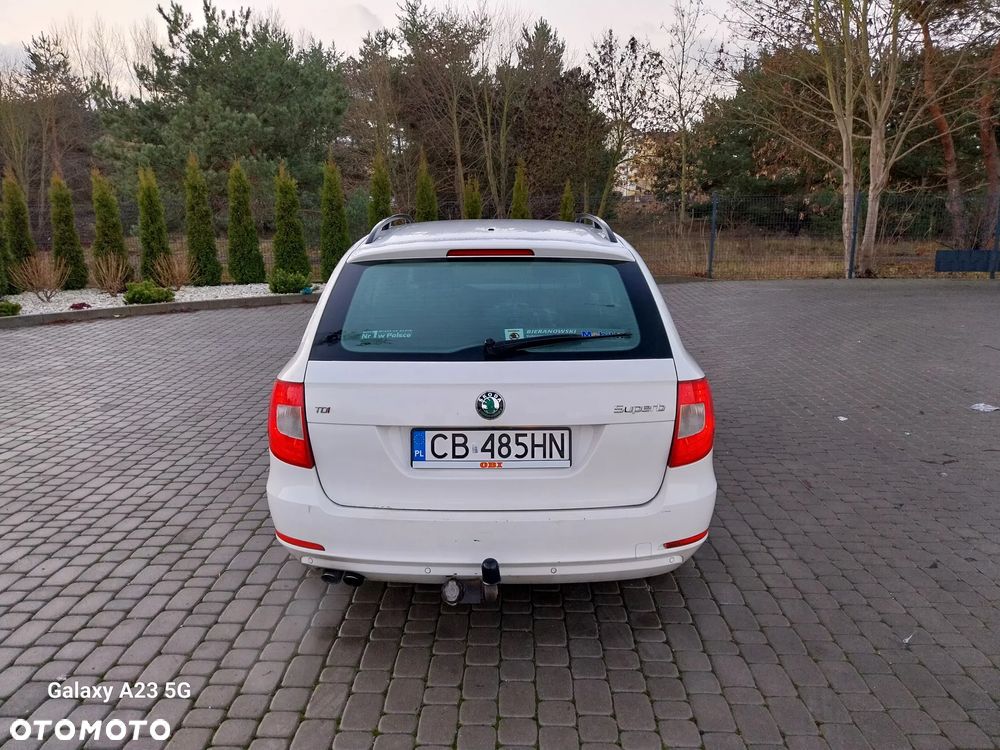 Skoda Superb 2.0 TDI Business - 3