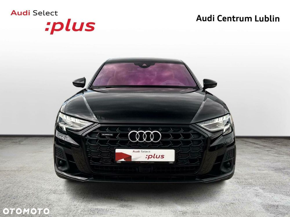 Audi A8 - 8