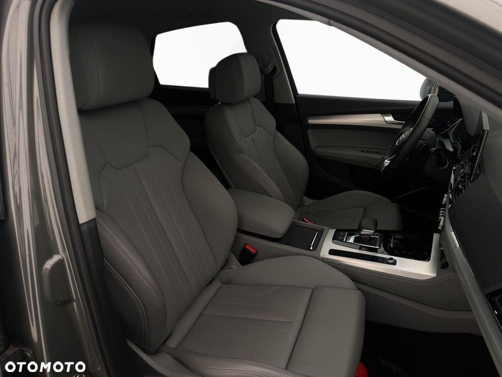 Audi Q5 Sportback - 36