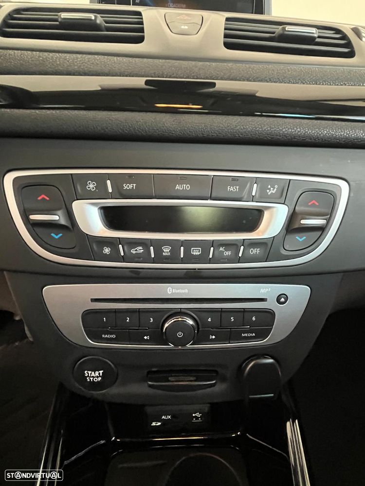 Renault Mégane 1.6 dCi Bose Edition - 10