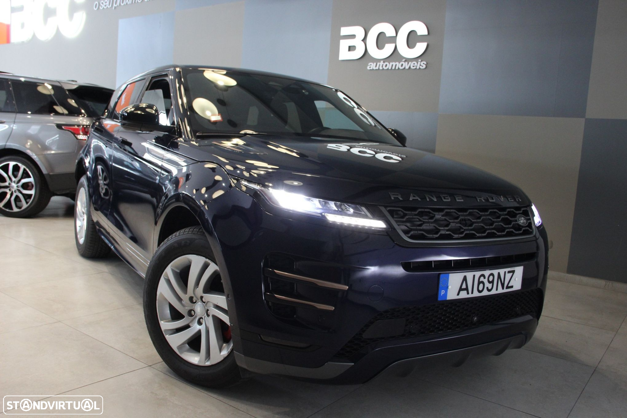 Land Rover Range Rover Evoque 1.5 P160 R-Dynamic SE Auto - 23