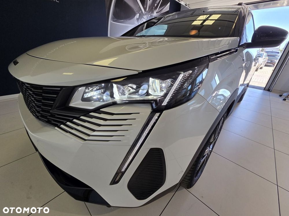 Peugeot 3008 1.6 PureTech Hybrid4 PHEV GT S&S EAT8 - 28