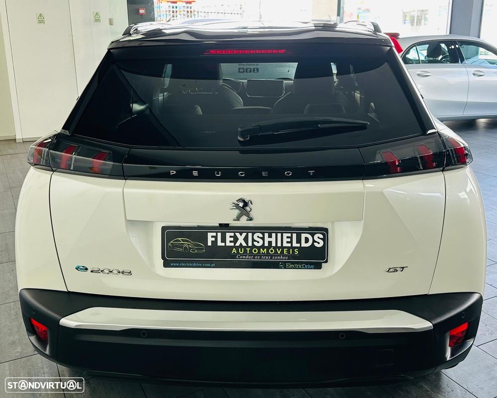 Peugeot e-2008 GT - 4