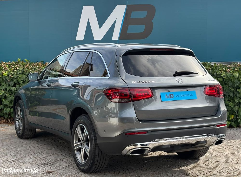 Mercedes-Benz GLC 300 de 4Matic 9G-TRONIC - 36