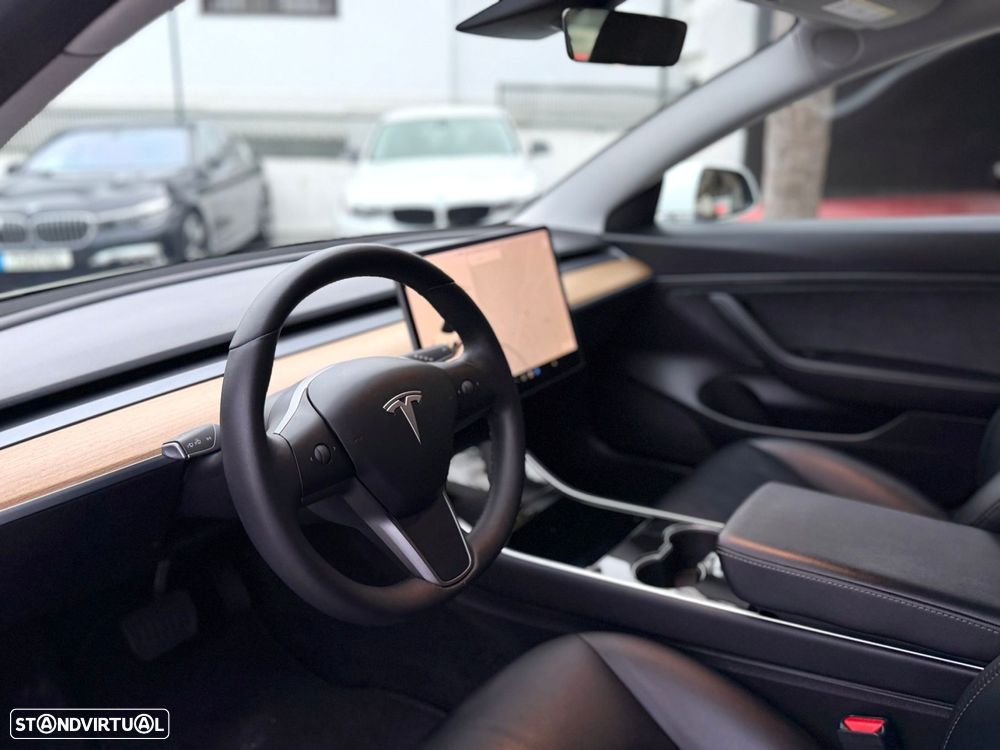 Tesla Model 3 Tração Traseira - 16