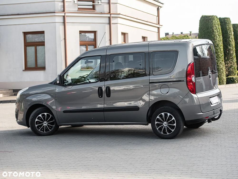 Opel Combo - 10
