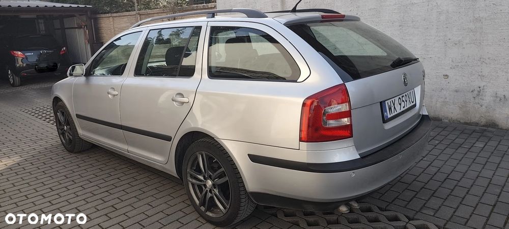 Skoda Octavia 1.9 TDI DPF Elegance - 6