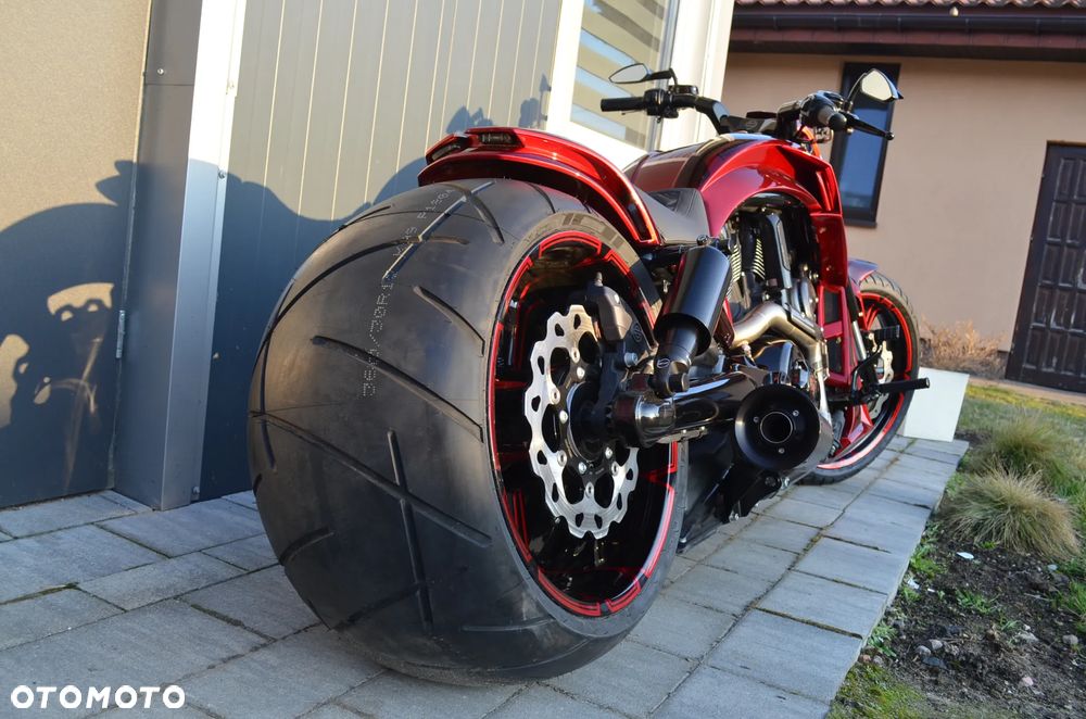 Harley-Davidson V-Rod Night Rod - 2