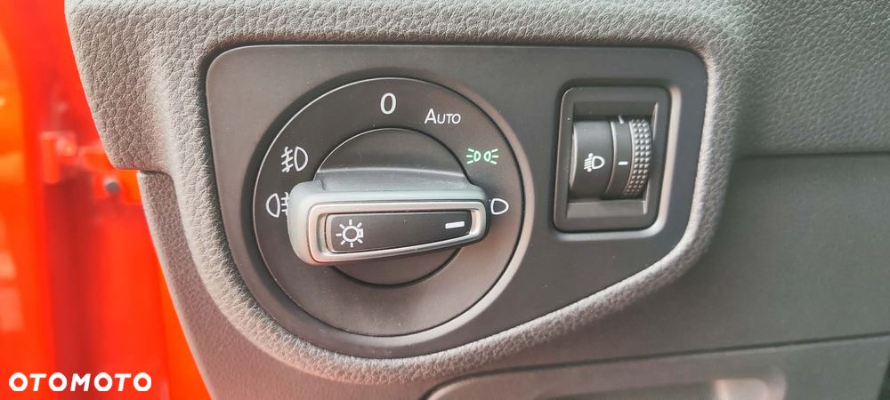 Volkswagen Golf Sportsvan 1.6 TDI BlueMotion Technology Allstar - 24
