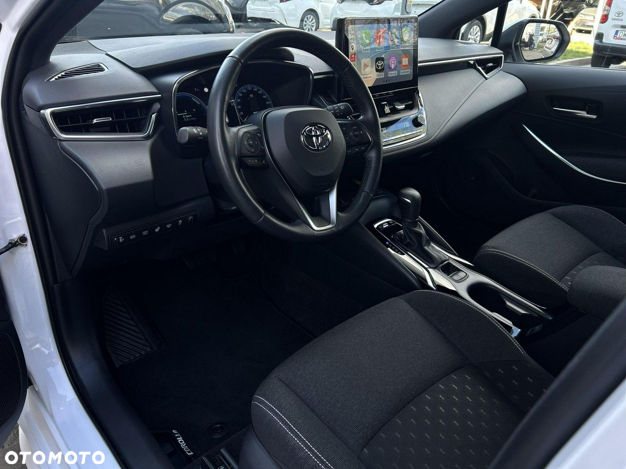 Toyota Corolla - 23