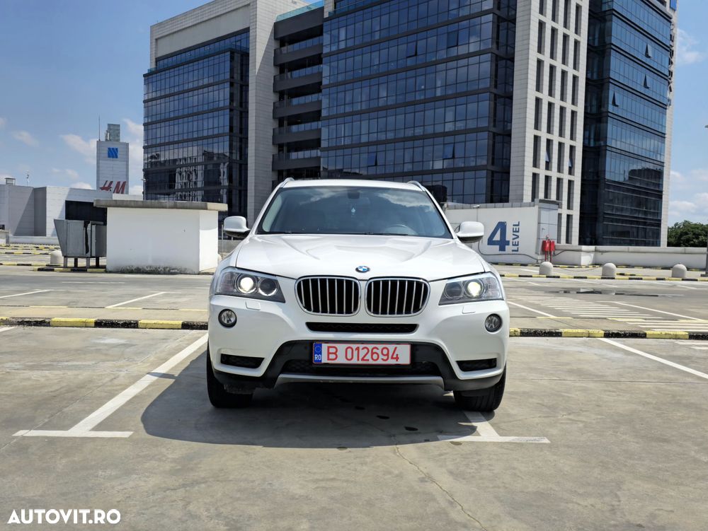 BMW X3 xDrive28i AT xLine - 11