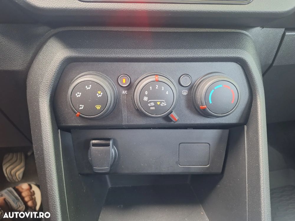 Dacia Logan ECO-G 100 MT6 Expression - 7