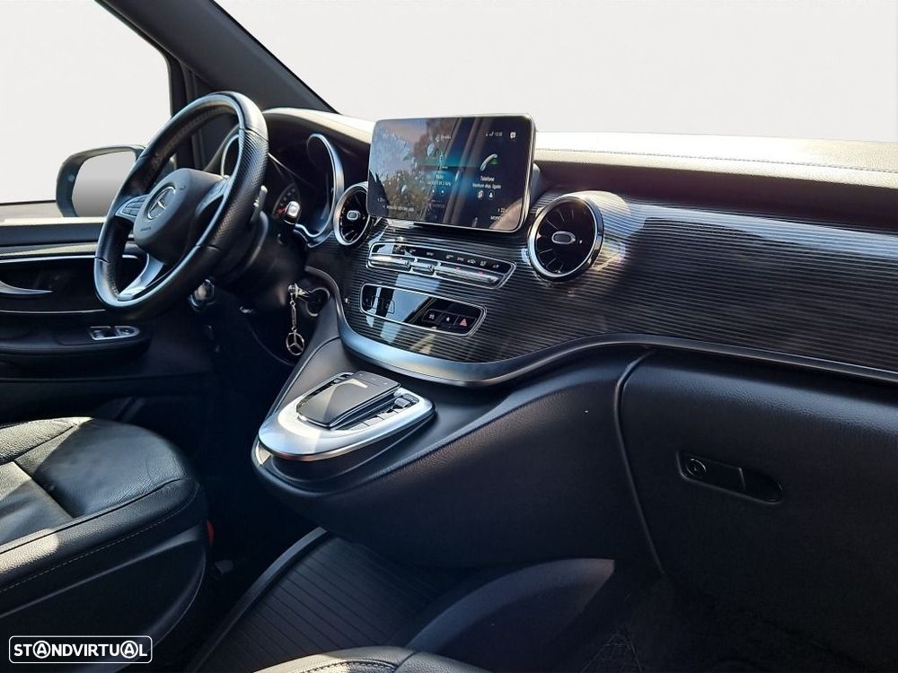 Mercedes-Benz V 300 d Longo Avantgarde - 13