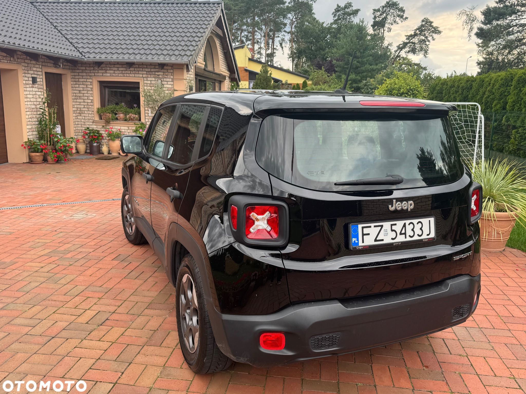 Jeep Renegade 1.6 E-TorQ Sport FWD - 5