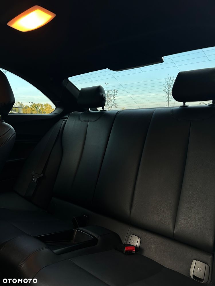 BMW Seria 2 M235i sport - 9