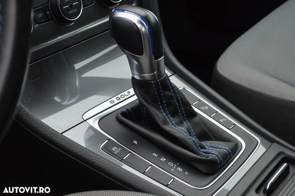 Volkswagen Golf e-Golf - 40