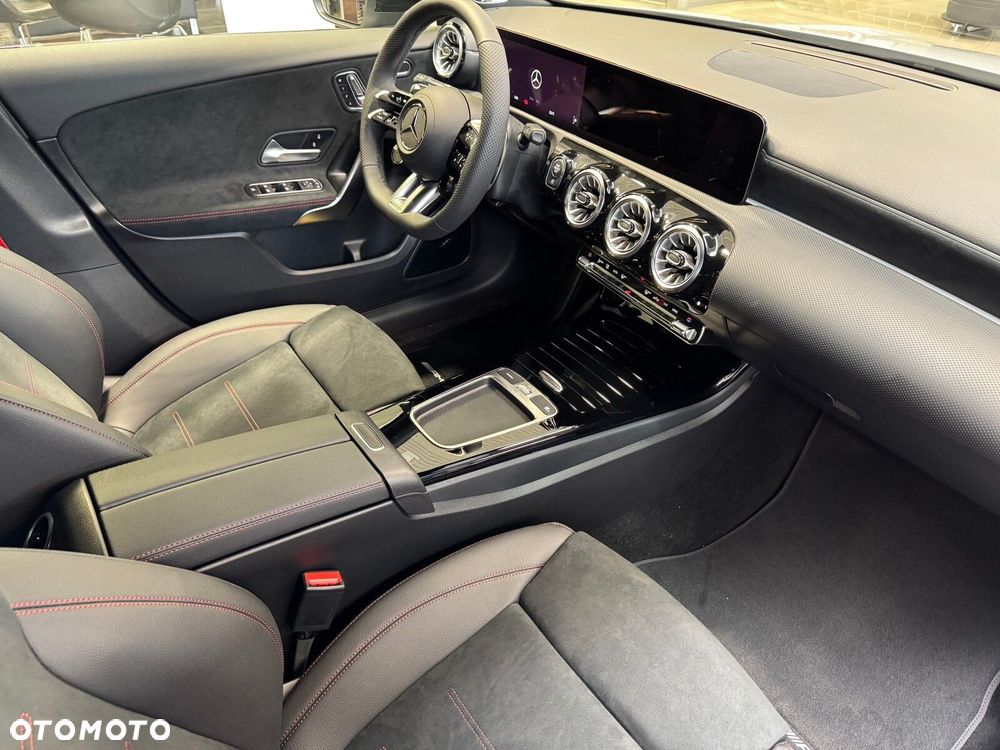 Mercedes-Benz Klasa A - 12