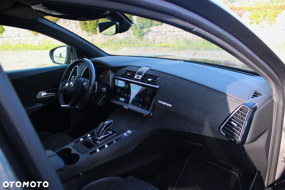 DS Automobiles DS 7 Crossback 1.2 PureTech GPF Chic - 12