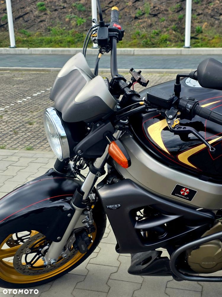 Honda CB - 3