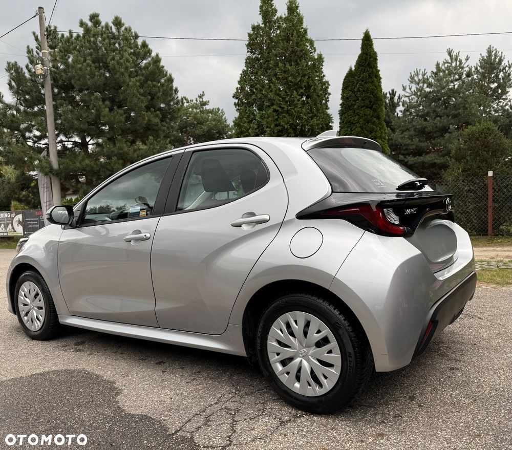 Toyota Yaris 1.5 Active - 4