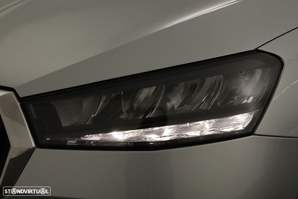 Skoda Fabia 1.0 TSI Selection DSG - 6