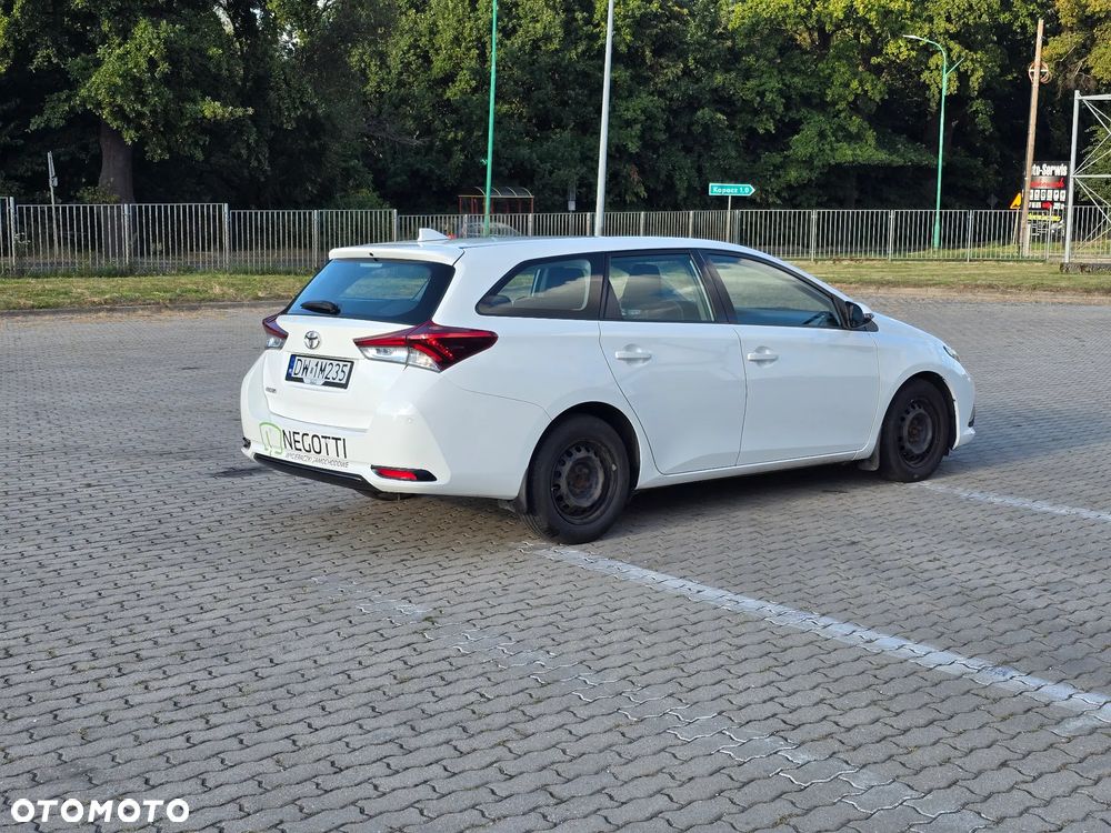Toyota Auris 1.4 D-4D Active - 4