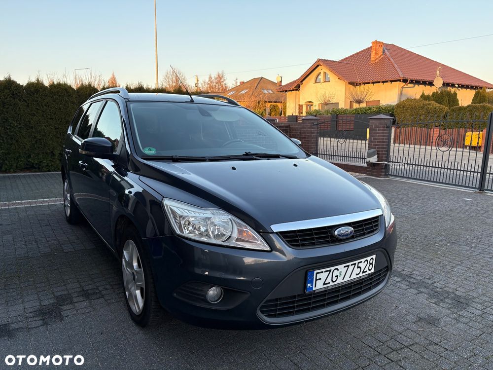 Ford Focus 1.6 Comfort - 2